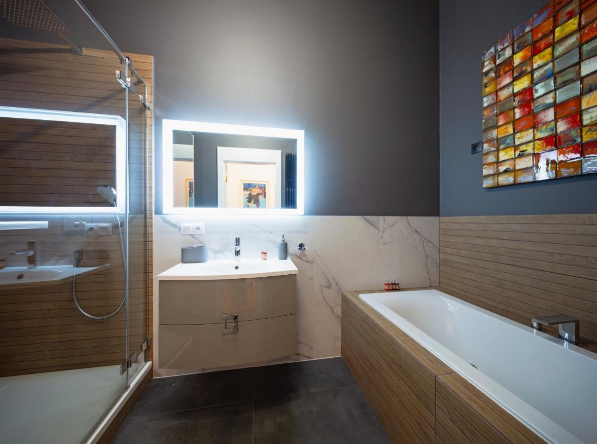 Tcf Home - Big Apartment With Free Garage Cracovia Esterno foto