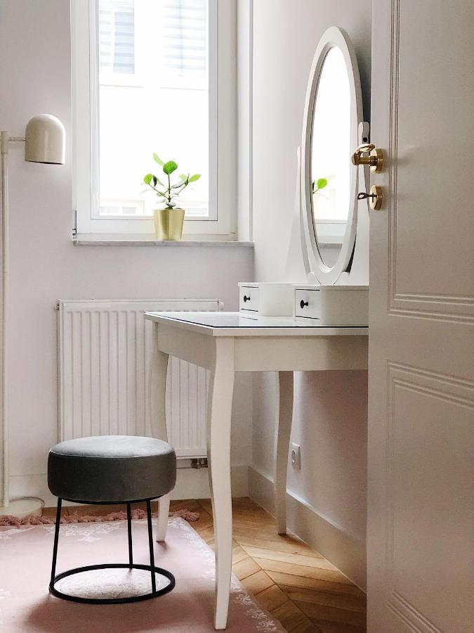 Tcf Home - Big Apartment With Free Garage Cracovia Esterno foto