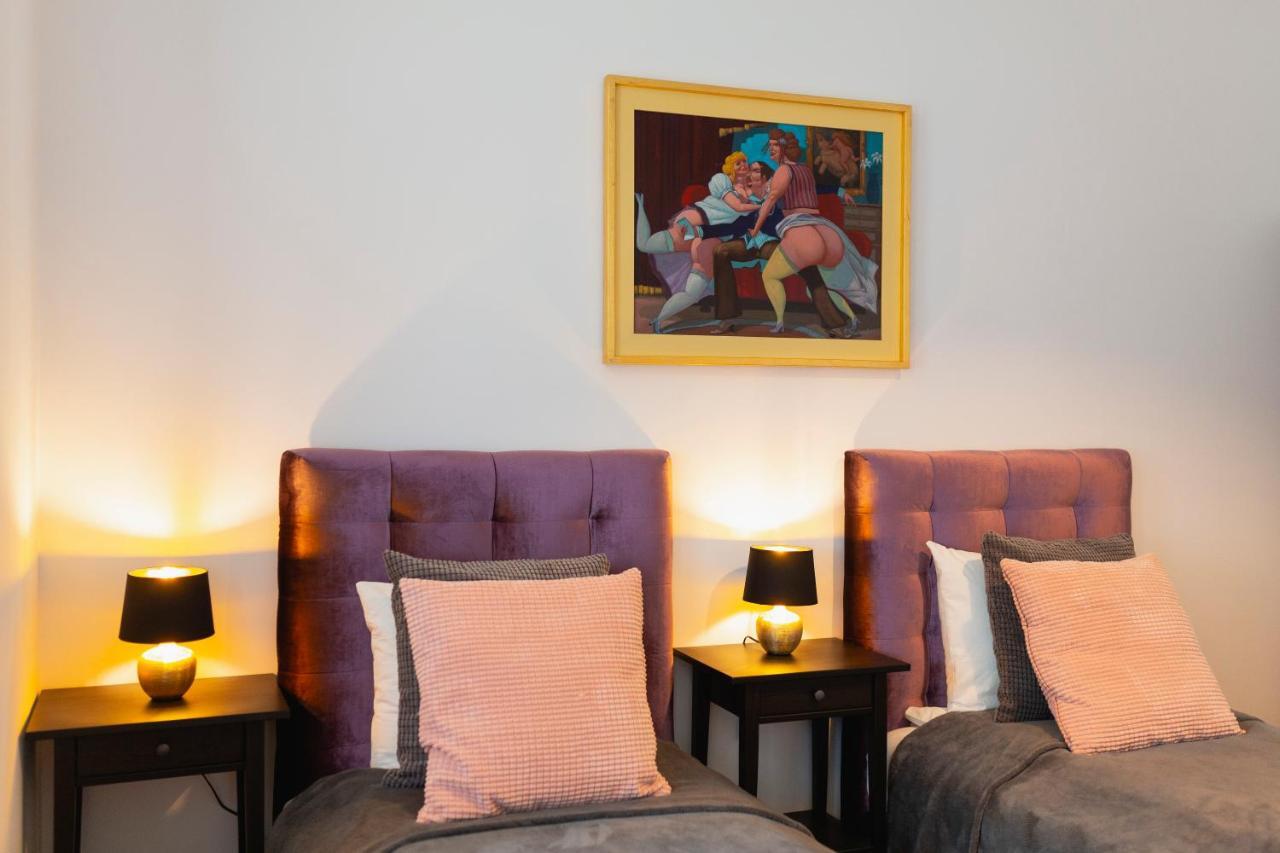 Tcf Home - Big Apartment With Free Garage Cracovia Esterno foto