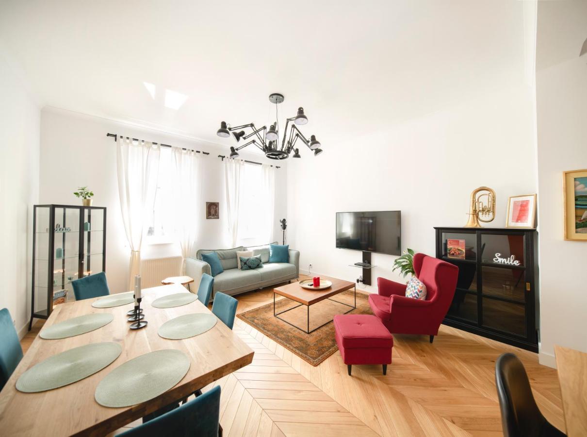 Tcf Home - Big Apartment With Free Garage Cracovia Esterno foto